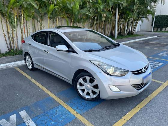 HYUNDAI ELANTRA 1.8 GLS 16V GASOLINA 4P AUTOMÁTICO